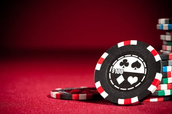 Live blackjack table with multi-camera feeds